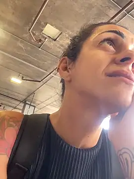 sabrinaneves online show from 03-11-26, 10:54