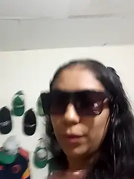 Zafiro G online show from 12-04-25, 02:21