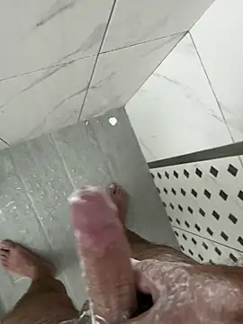 Snapshot of Lessless0606 chatting on 10-30-25, 10:49 Lessless0606 online show from 10-30-25, 10:49