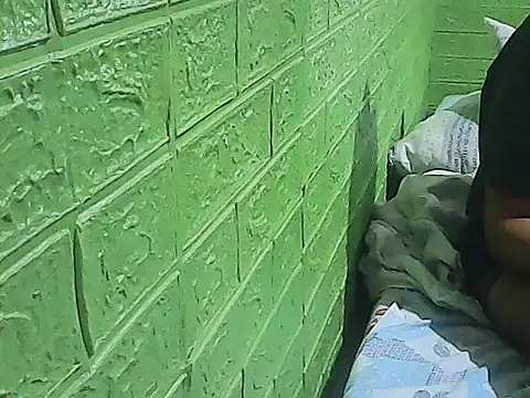 Snapshot of Sweetmarieee chatting on 10-29-25, 08:49 Sweetmarieee online show from 10-29-25, 08:49