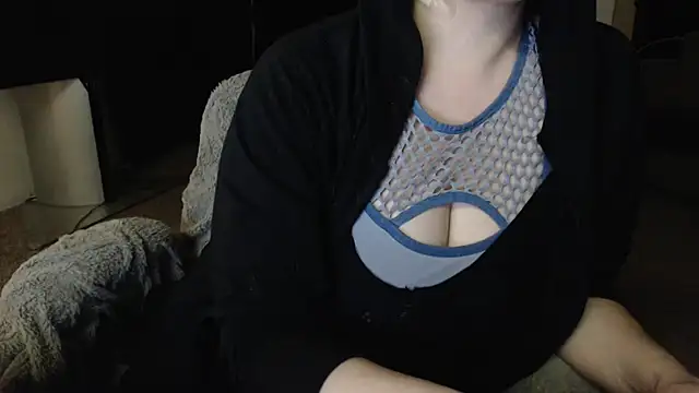 Skyl31 online show from 11-17-25, 04:40