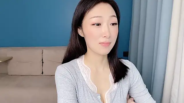 ella55-- online show from 04-14-26, 01:11