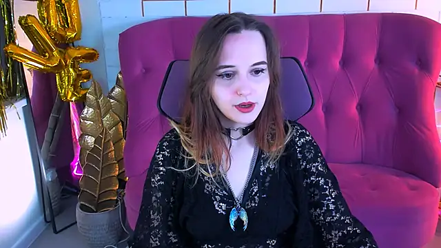 IreneBailey online show from 11-07-25, 09:09