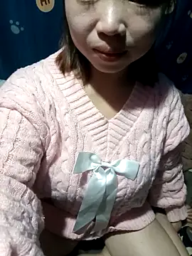 julybe online show from 11-30-25, 04:49