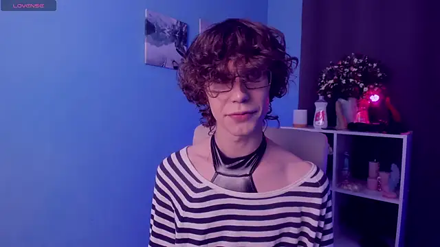 LeoBensyten online show from 11-05-25, 01:44