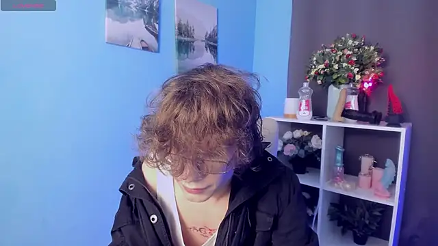 LeoBensyten online show from 11-07-25, 01:44