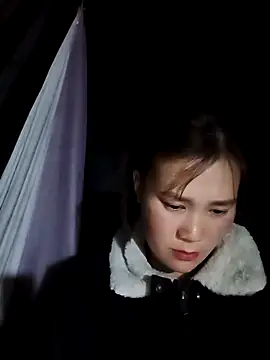 Snapshot of -Lana-123 chatting on 02-10-26, 01:37 -Lana-123 online show from 02-10-26, 01:37