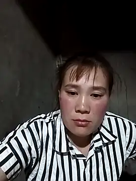 Snapshot of -Lana-123 chatting on 02-27-26, 02:06 -Lana-123 online show from 02-27-26, 02:06