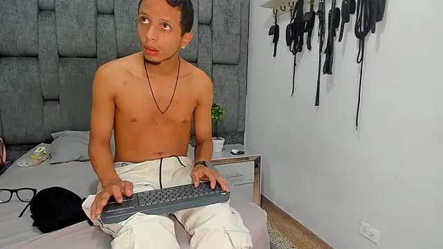 DamianandEva online show from 03-28-26, 12:49