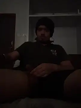 FlashyOcean53 online show from 03-03-26, 08:37