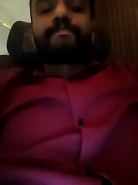 Snapshot of Advance01 chatting on 11-06-25, 10:27 Advance01 online show from 11-06-25, 10:27