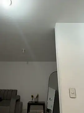 Raven DeVille online show from 11-22-25, 01:48