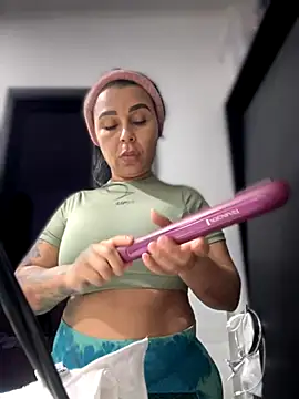 Natural BIGASS Nina online show from 11-25-25, 10:04