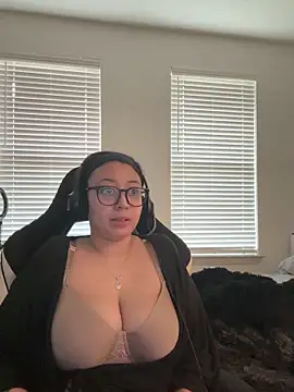 minha baby online show from 04-15-26, 12:06