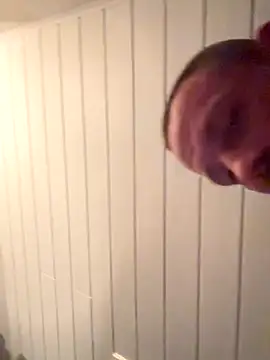 Snapshot of superbertok chatting on 10-29-25, 09:05 superbertok online show from 10-29-25, 09:05