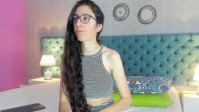 GirafMusic online show from 01-13-26, 01:49