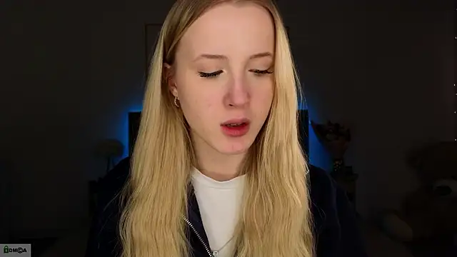 Snapshot of adele_armass chatting on 02-22-26, 09:57 adele armass online show from 02-22-26, 09:57