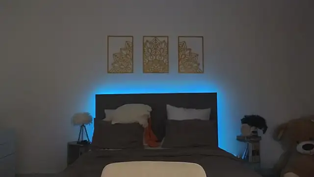 adele armass online show from 03-21-26, 09:29