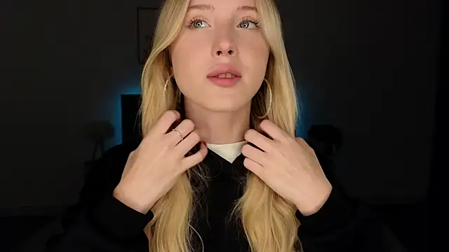 adele armass online show from 06-17-26, 08:54