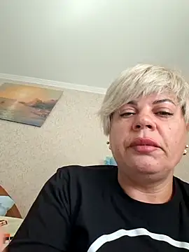 Snapshot of MilkySky chatting on 04-19-26, 07:51 MilkySky online show from 04-19-26, 07:51