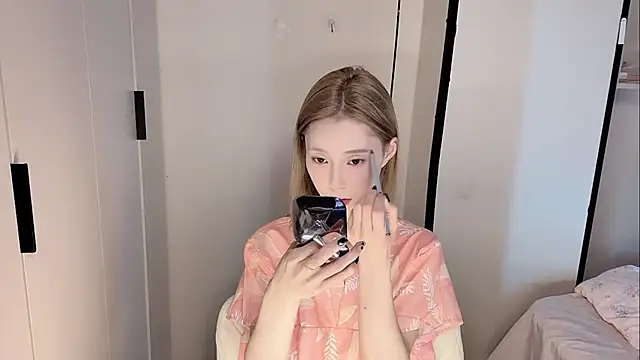 yuyu-33 online show from 02-08-26, 03:54