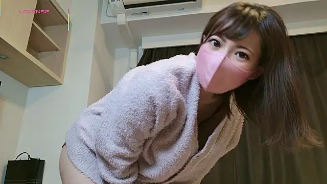 Miyo   online show from 03-24-26, 08:36