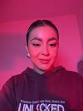 Snapshot of Elina_Hills chatting on 02-03-26, 02:55 Elina Hills online show from 02-03-26, 02:55