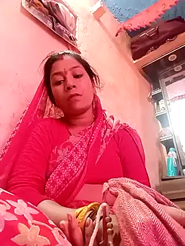 Snapshot of Sangita_g chatting on 03-11-26, 07:47 Sangita g online show from 03-11-26, 07:47