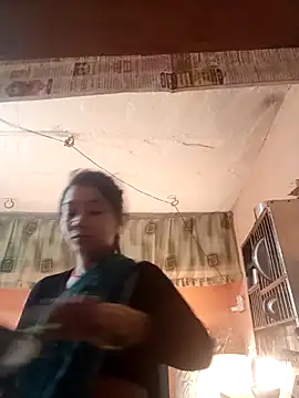 Snapshot of Sangita_g chatting on 03-17-26, 01:43 Sangita g online show from 03-17-26, 01:43