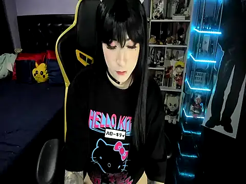 Yummy dark online show from 11-08-25, 05:29