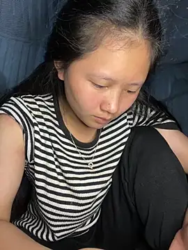 Snapshot of sapup858 chatting on 10-31-25, 05:14 sapup858 online show from 10-31-25, 05:14