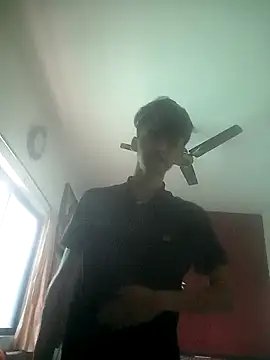 Snapshot of Georgiehoodsman chatting on 11-03-25, 05:20 Georgiehoodsman online show from 11-03-25, 05:20