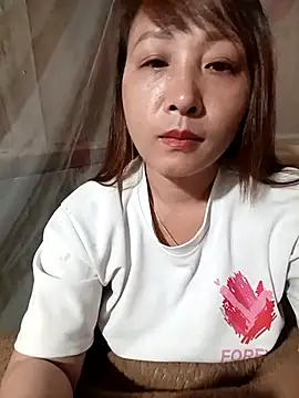 Snapshot of Misa_kute20 chatting on 10-31-25, 06:42 Misa kute20 online show from 10-31-25, 06:42