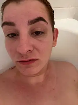 MOLO-ko online show from 11-27-25, 05:15