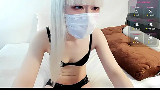 yeji 2001 online show from 03-24-26, 12:43