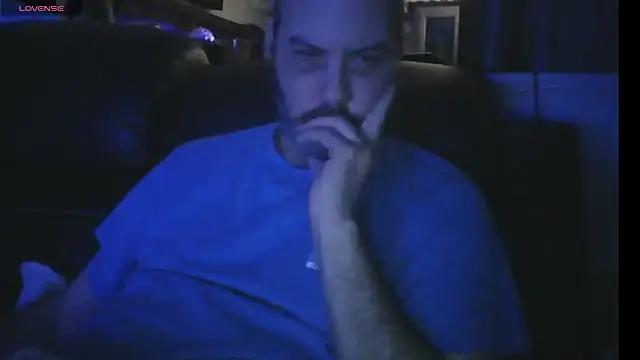 Snapshot of ddboobman chatting on 01-11-26, 11:26 ddboobman online show from 01-11-26, 11:26