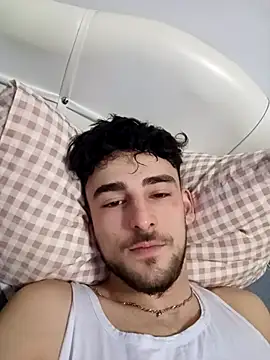 yasinesra757  online show from 03-18-26, 10:46