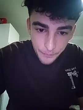 yasinesra757  online show from 04-04-26, 05:10