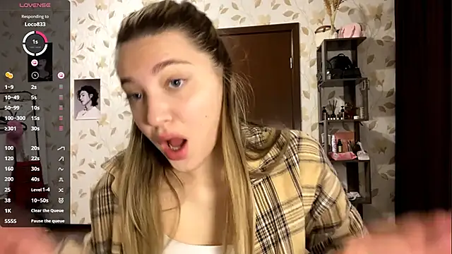 OrethaEredia online show from 11-28-25, 06:54