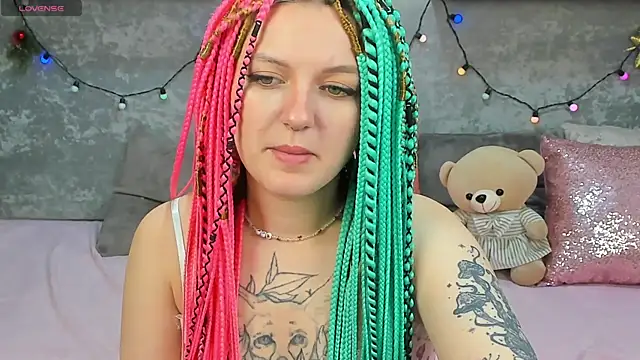 AnnaXPeach online show from 12-20-25, 12:51