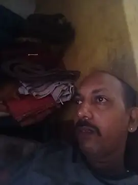 Snapshot of Dhanya752896 chatting on 07-20-26, 03:43 Dhanya752896 online show from 07-20-26, 03:43