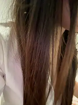 Snapshot of minnie566 chatting on 03-10-26, 02:55 minnie566 online show from 03-10-26, 02:55