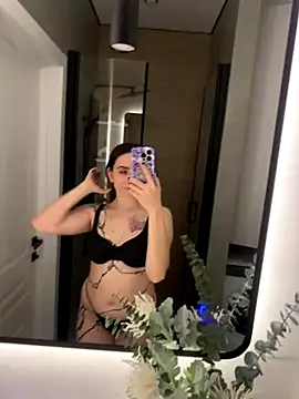  Elizabeth Brown online show from 11-19-25, 11:16