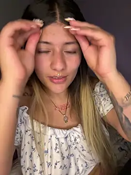 Crystall 15 online show from 04-21-26, 01:53