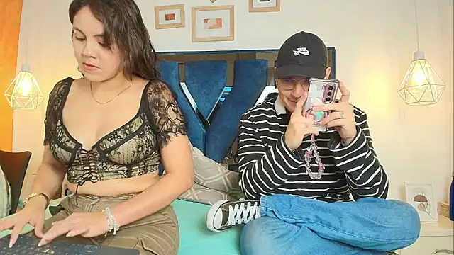 Zoe And Dylan  online show from 02-24-26, 12:36