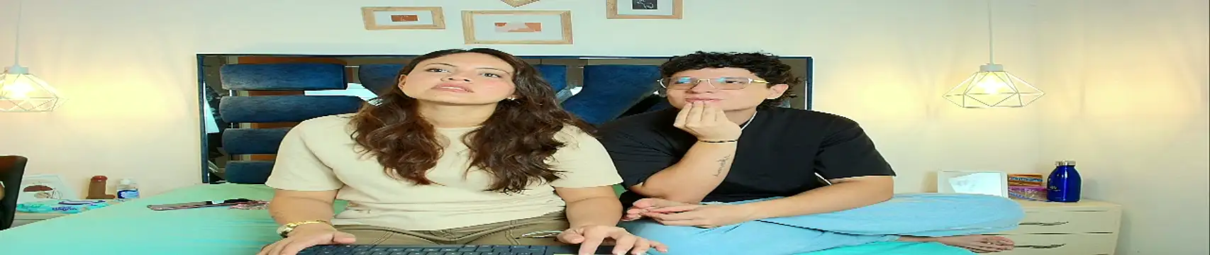 Zoe And Dylan  online show from 03-20-26, 12:54