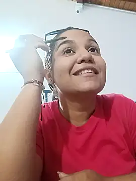 Snapshot of Samaraa_Lee chatting on 11-06-25, 11:44 Samaraa Lee online show from 11-06-25, 11:44