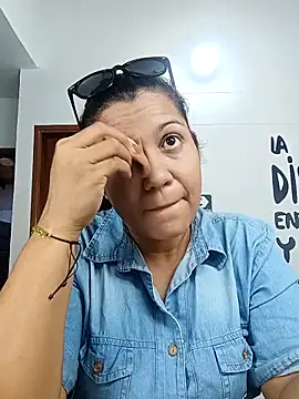 Samaraa Lee online show from 11-28-25, 11:24