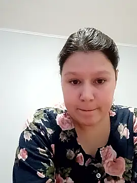 GlitterAuburn online show from 01-12-26, 12:43