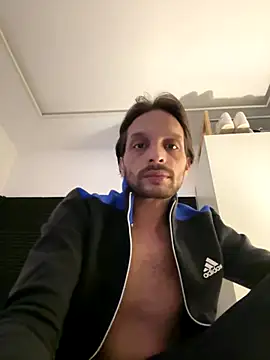 Zaskeee online show from 11-29-25, 05:10